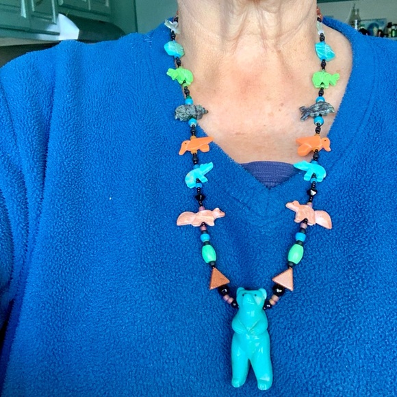 Colorful Animal Fetish Necklace Set - Picture 14 of 16